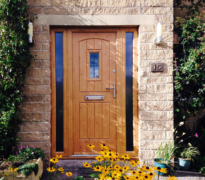 Light Oak Wood Effect Traditional Composite Doors